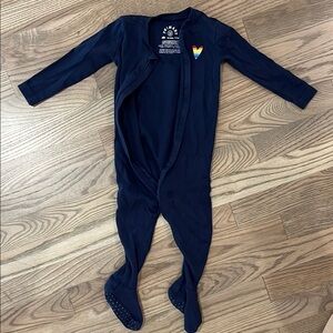 Primary Dark Blue Footie with Rainbow Heart